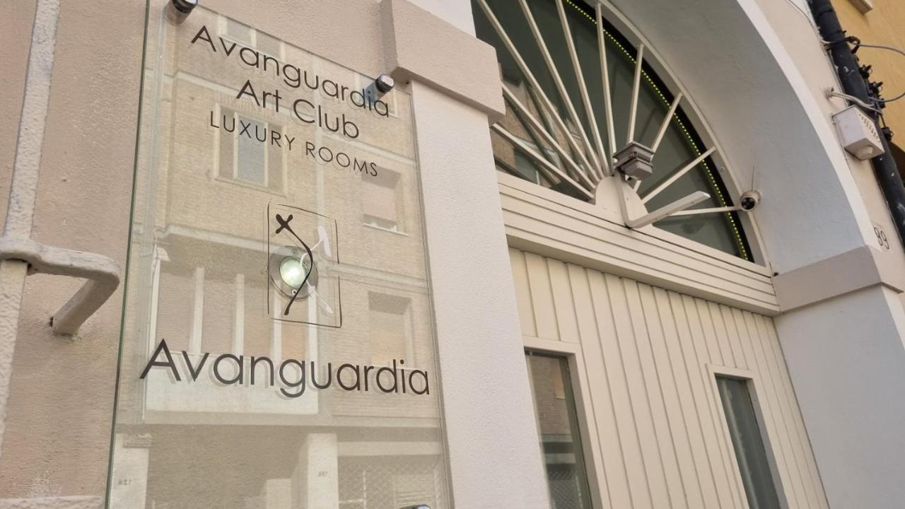 Avanguardia Art Club Ferrara Exteriör bild